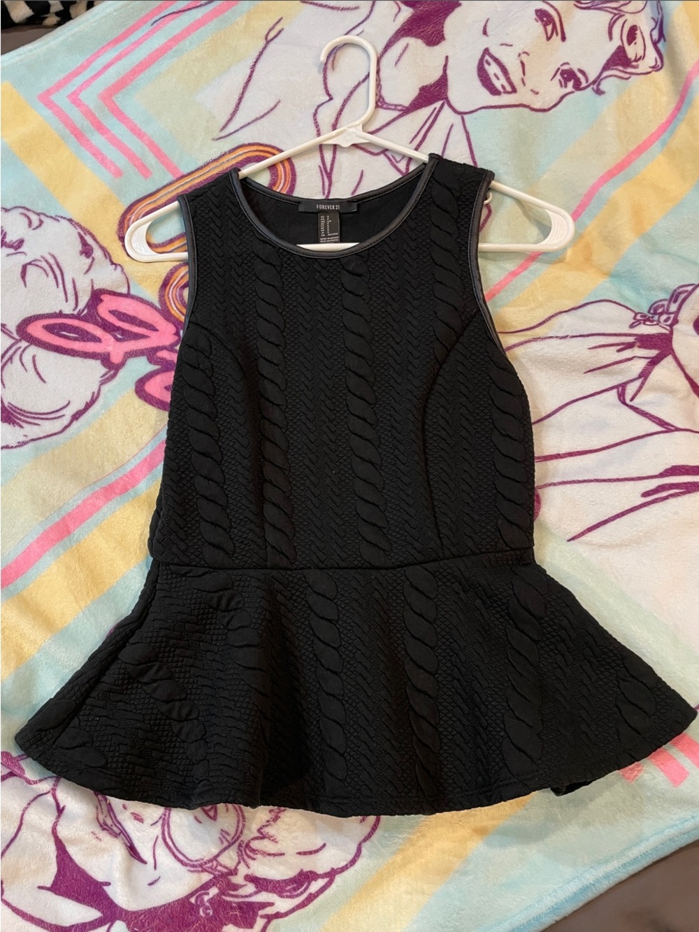 Forever 21 Black Textured Sleeveless Peplum Top